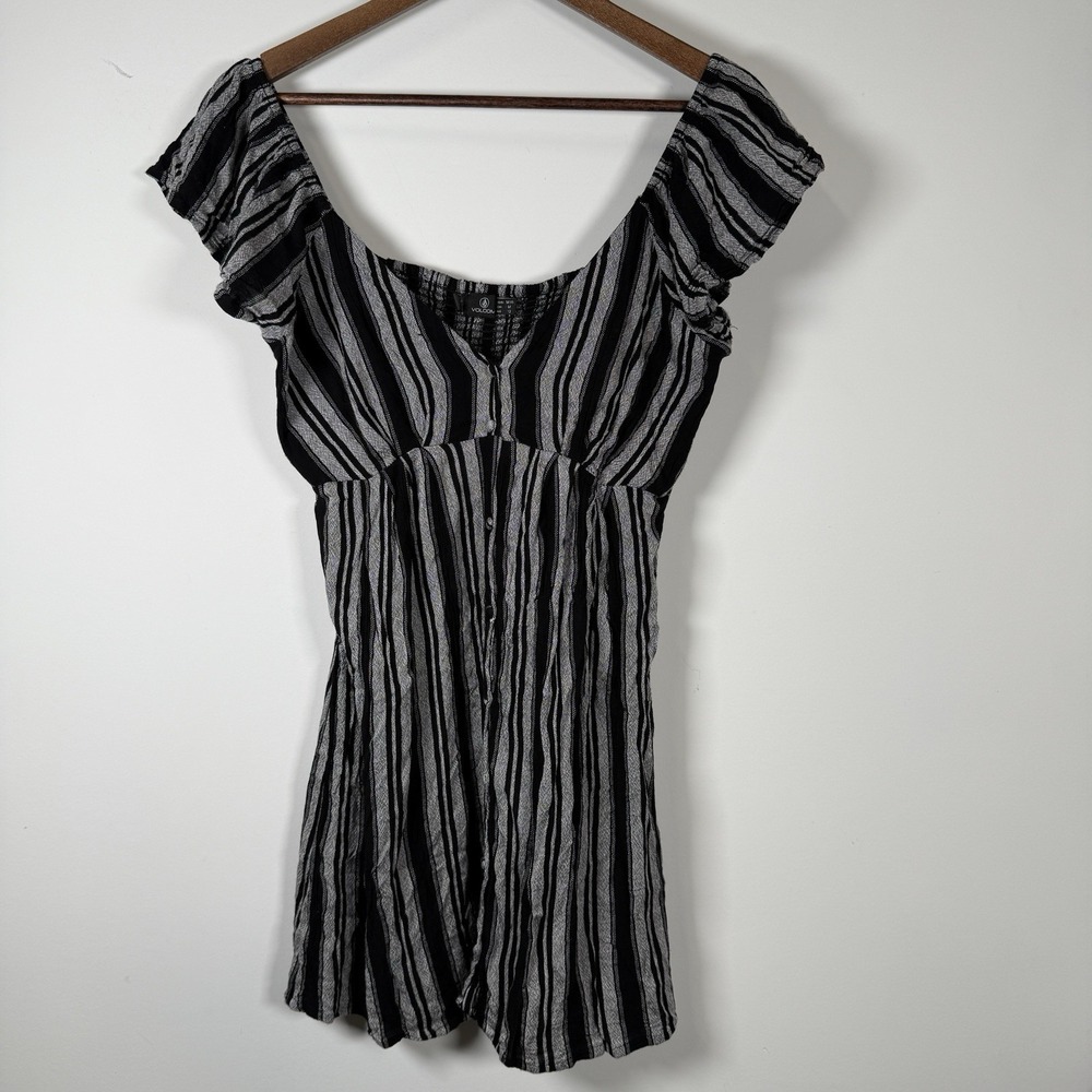 Volcom Women's Short Sleeve Dress Black White Button Down‎ Beach Casual Size Med